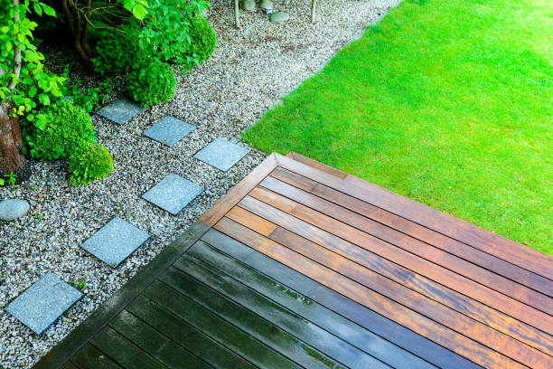 Best Gutter Cleaning  in Clear Lake, IA