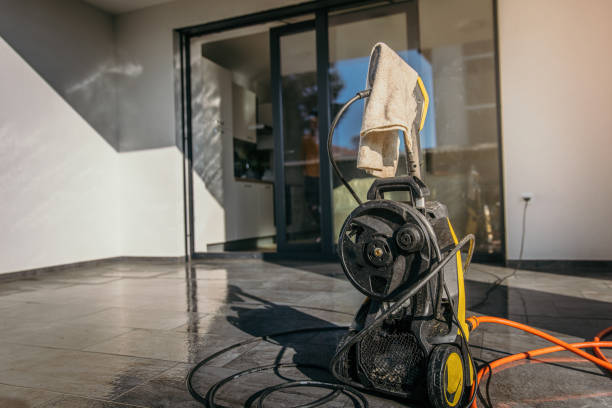 Best Factory Floor Cleaning  in Clear Lake, IA